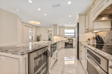 5770 Midnight Pass Road Sarasota FL 34242