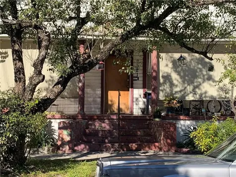 2321 W Walnut Street Tampa FL 33607