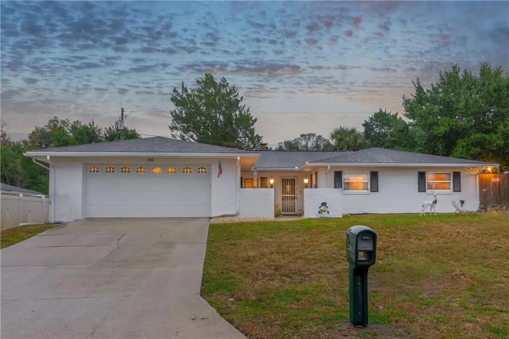 728 Vicksburg Street Deltona FL 32725
