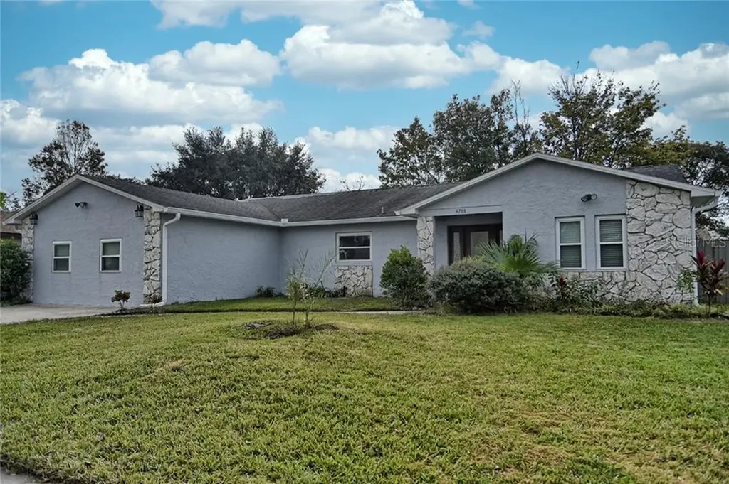 9718 Ethanwood Street Orlando FL 32825