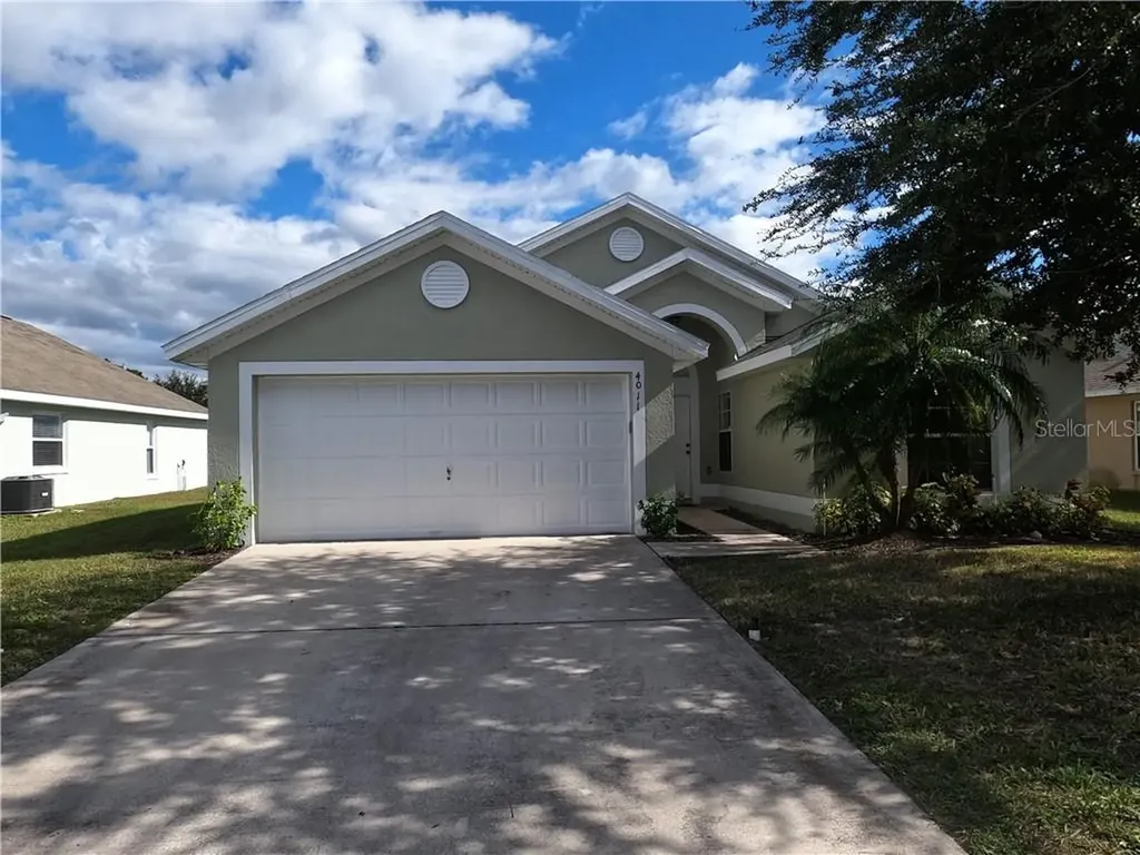 4011 Sunny Day Way Kissimmee FL 34744