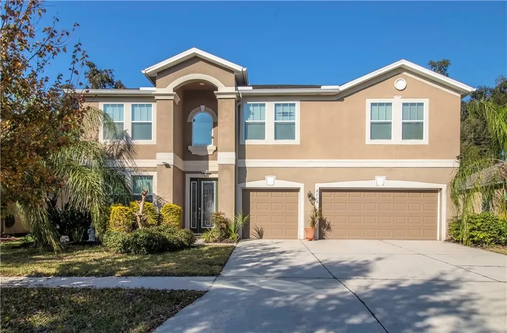 2116 Valterra Vista Way Valrico FL 33594