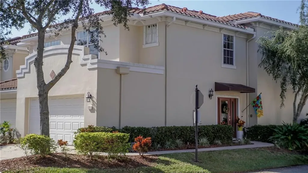 424 Barcelona Drive St Petersburg FL 33716