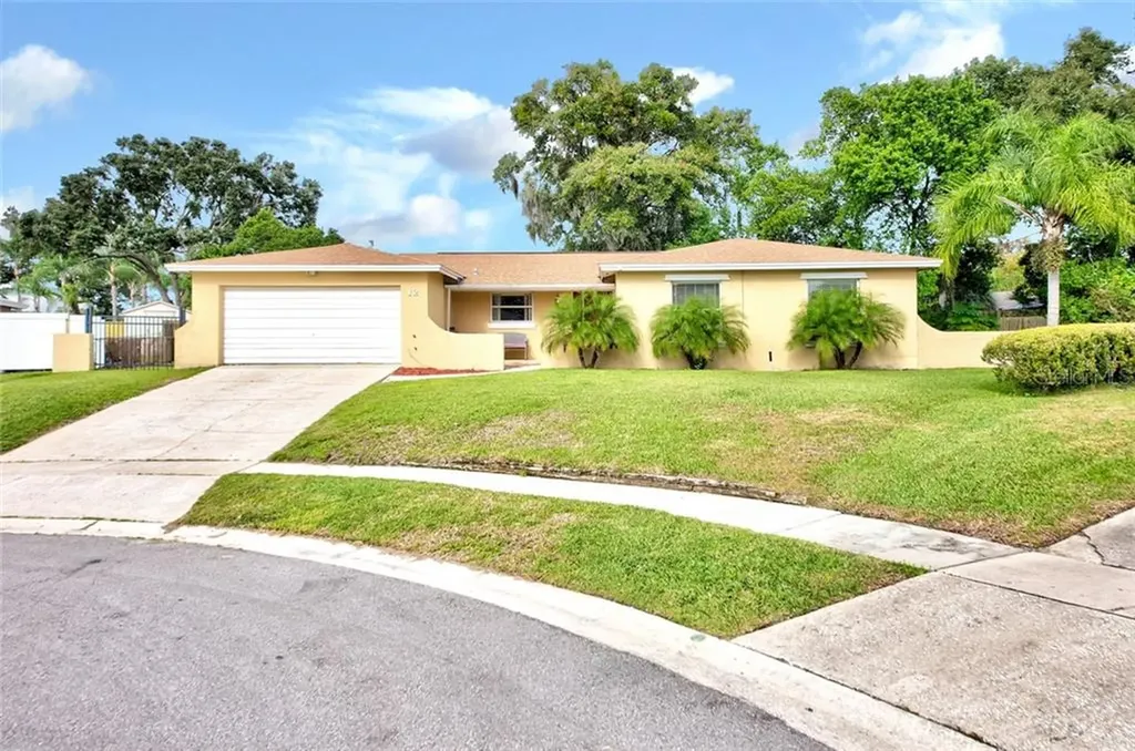 12 Governors Knob Casselberry FL 32707