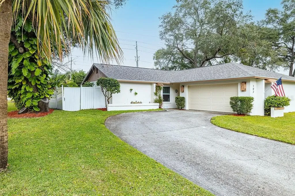 102 Arbor Drive E Palm Harbor FL 34683