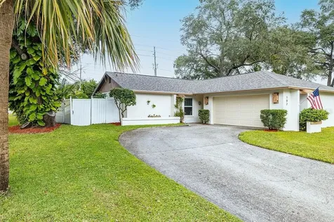 102 Arbor Drive E Palm Harbor FL 34683
