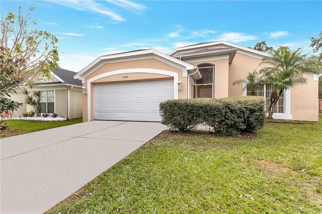 2200 Stonehedge Loop Kissimmee FL 34743