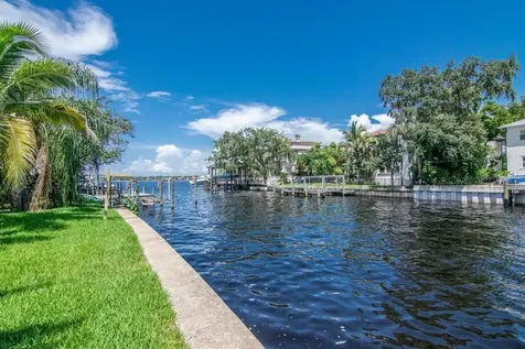 192 Blanca Avenue Tampa FL 33606