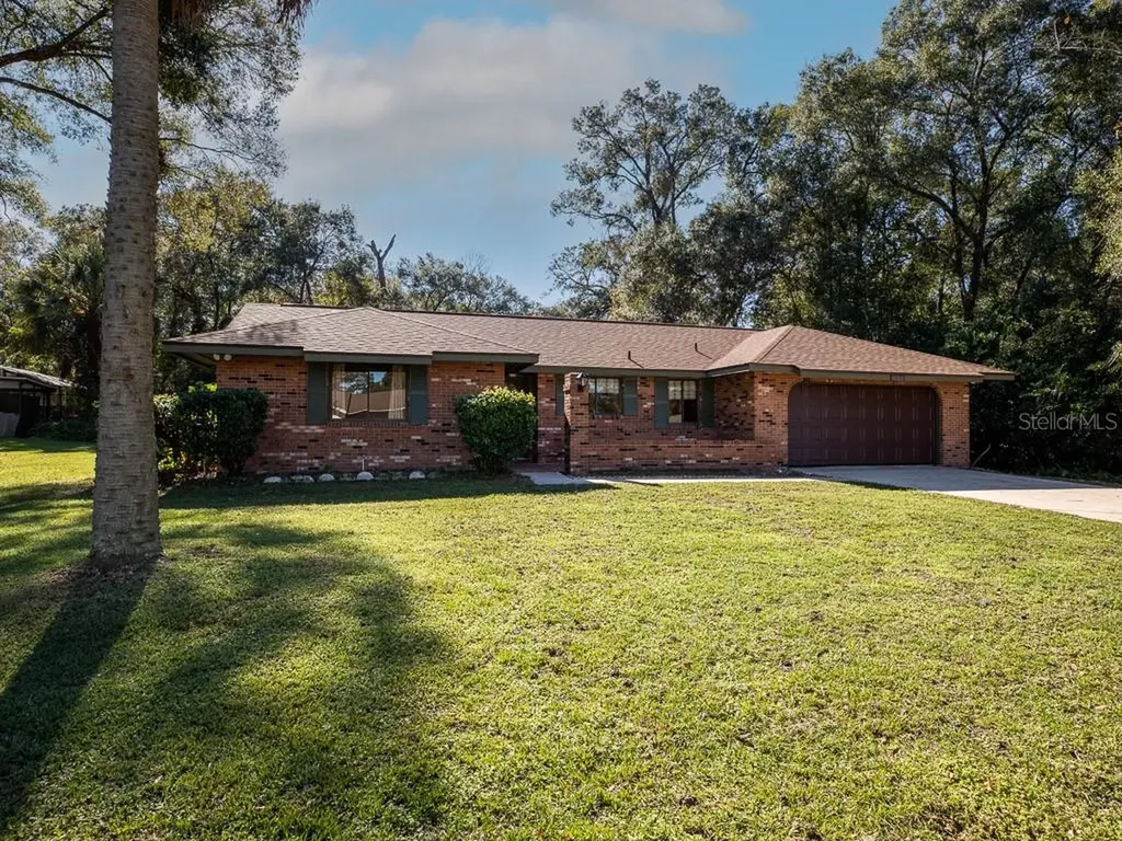 1025 Burgoyne Road Deland FL 32720