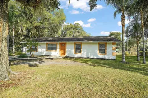 1306 N Highland Street Mount Dora FL 32757