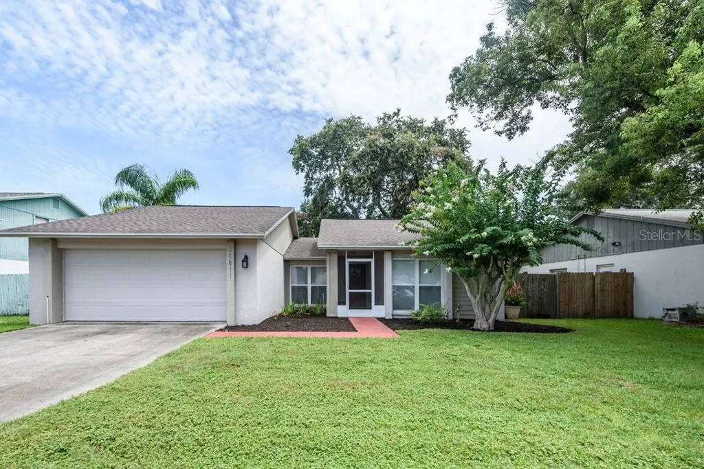15811 Pennington Road Tampa FL 33624