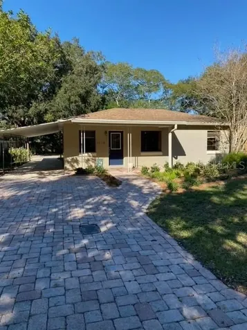 4719 W Knights Avenue Tampa FL 33611