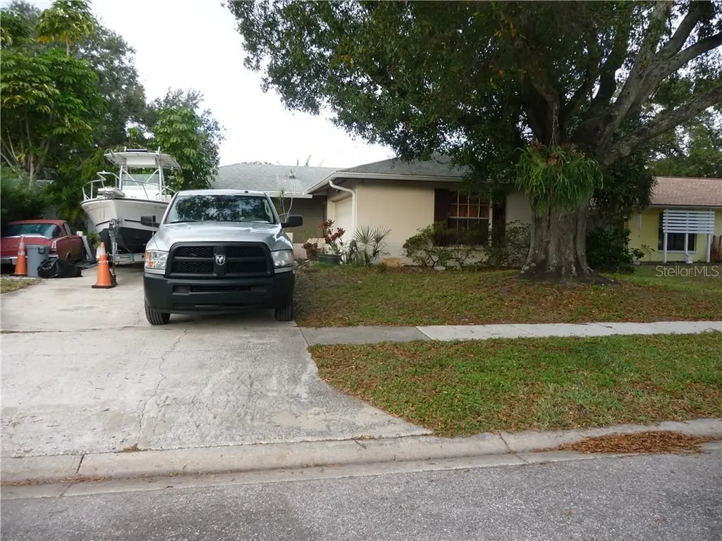 6979 Aberfeldy Avenue N St Petersburg FL 33709
