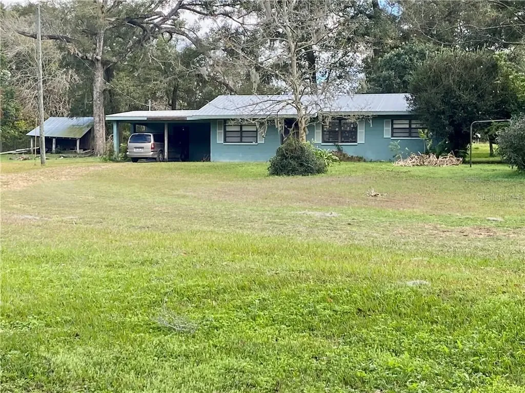 11812 And 11818 Duck Lake Canal Road Dade City FL 33525
