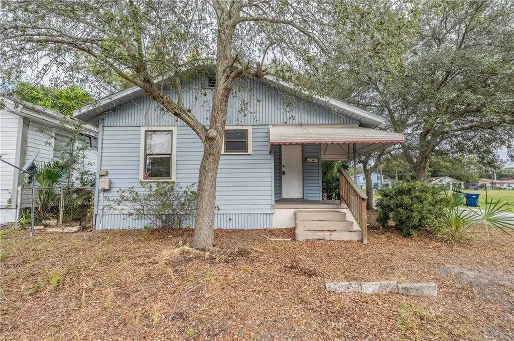 2614 E 20th Avenue Tampa FL 33605
