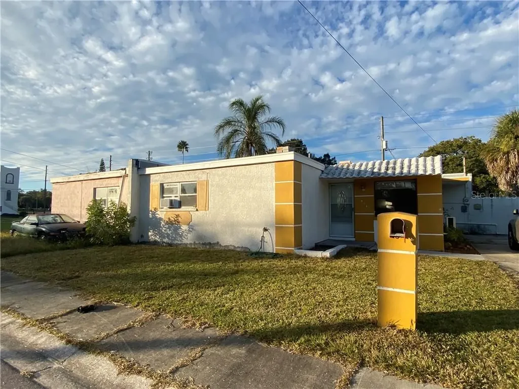 928 Grant Street Clearwater FL 33755