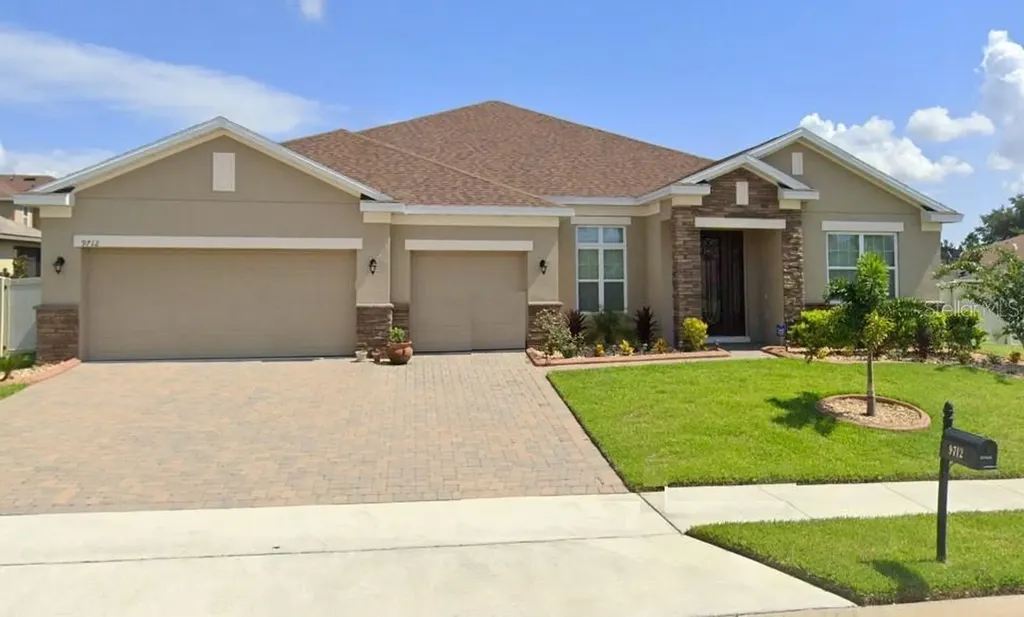 9712 Royal Vista Avenue Clermont FL 34711