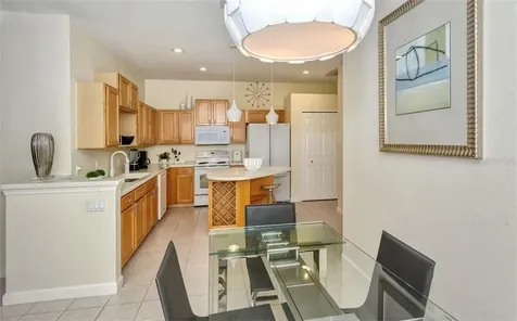 6953 Mystic Lane Sarasota FL 34243