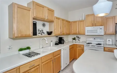 6953 Mystic Lane Sarasota FL 34243