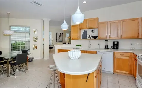6953 Mystic Lane Sarasota FL 34243