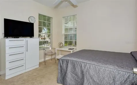 6953 Mystic Lane Sarasota FL 34243