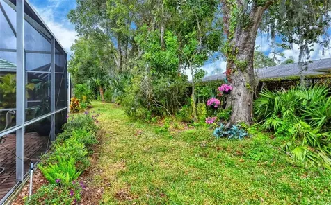 6953 Mystic Lane Sarasota FL 34243
