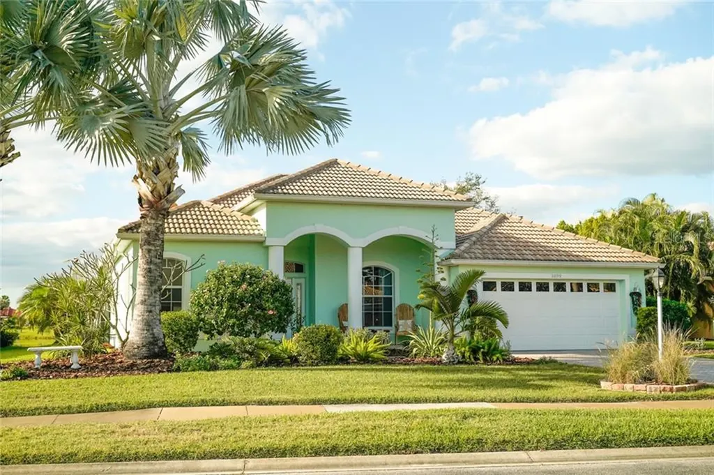 1899 Coconut Palm Circle North Port FL 34288