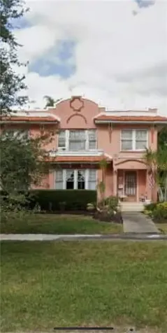 126 Orange Avenue N St Petersburg FL 33710