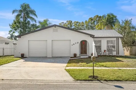 1973 Sourwood Boulevard Dunedin FL 34698