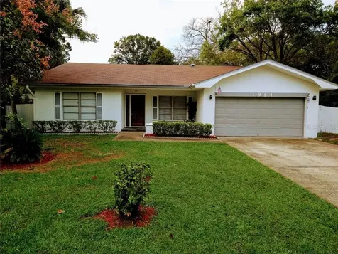1914 Red Fox Lane Brandon FL 33510
