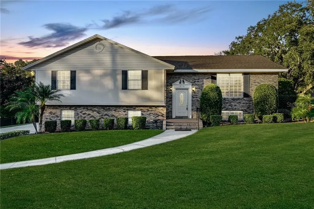1916 Clubhouse Road Lakeland FL 33813