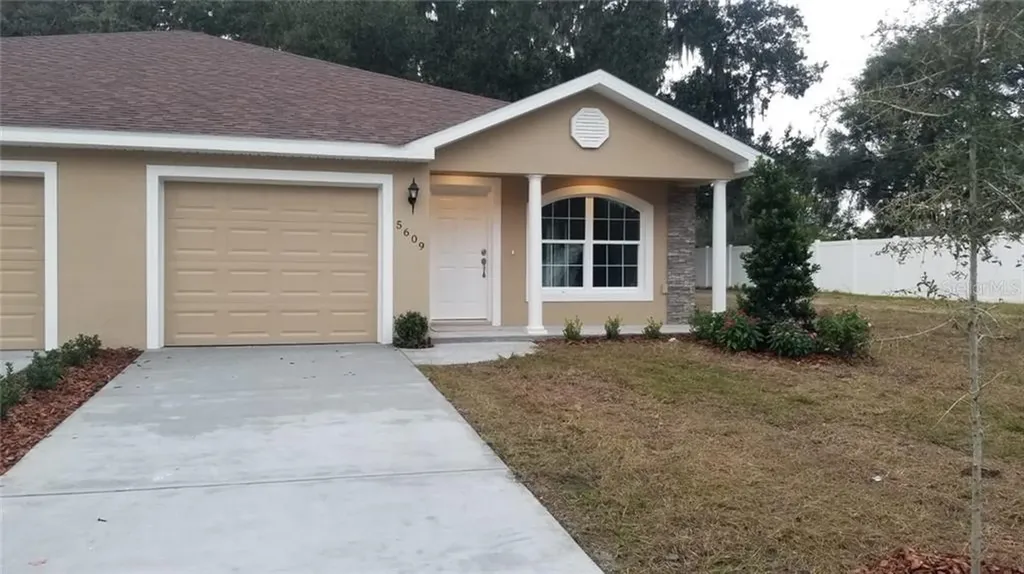 5609 Tower Palms Lane Lakeland FL 33811
