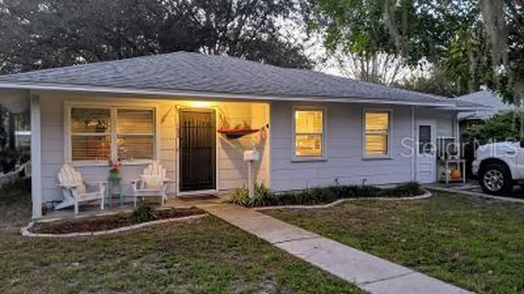 1608 29th Street W Bradenton FL 34205