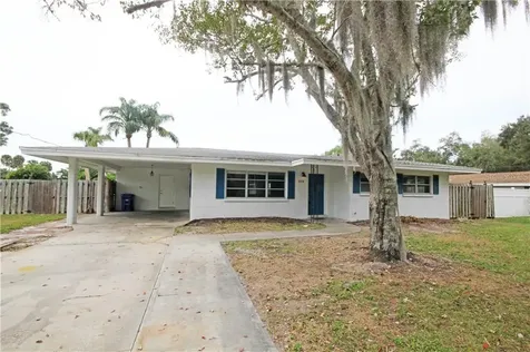 6118 Carlton Avenue Sarasota FL 34231