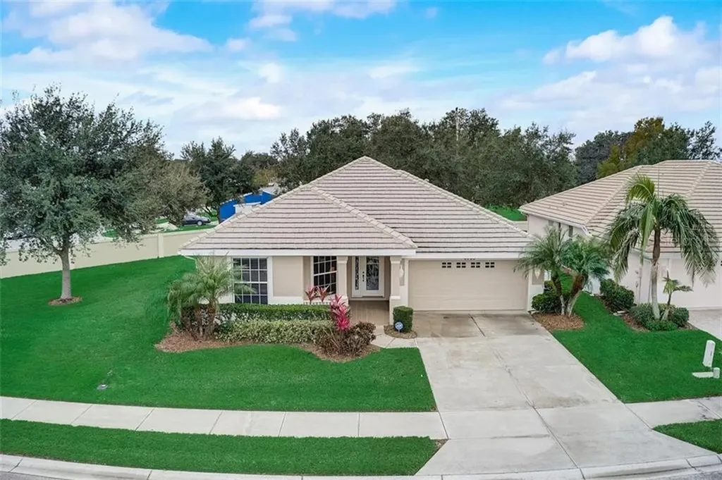 6769 Grand Cypress Boulevard North Port FL 34287