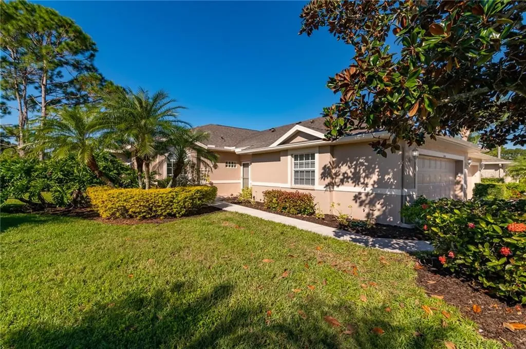4940 Mahogany Run Avenue Sarasota FL 34241