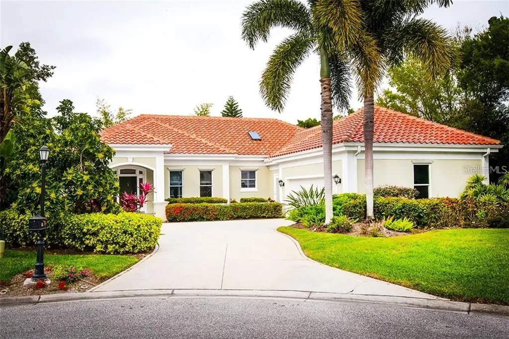 1413 Cedar Bay Lane Sarasota FL 34231