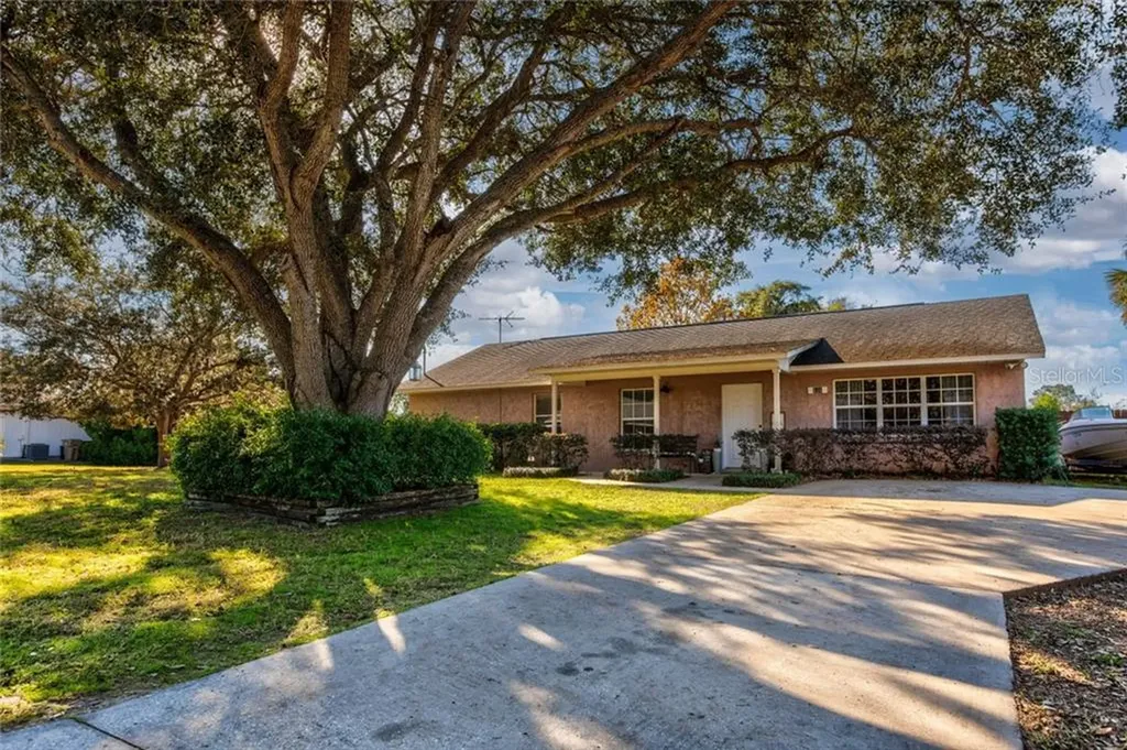 510 Highland Drive Eustis FL 32726