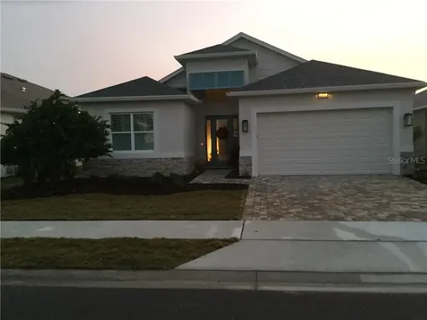 8666 Bridgeport Bay Circle Mount Dora FL 32757