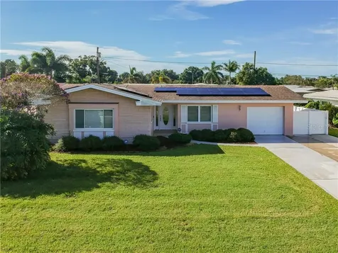 13842 Antigua Drive Seminole FL 33776