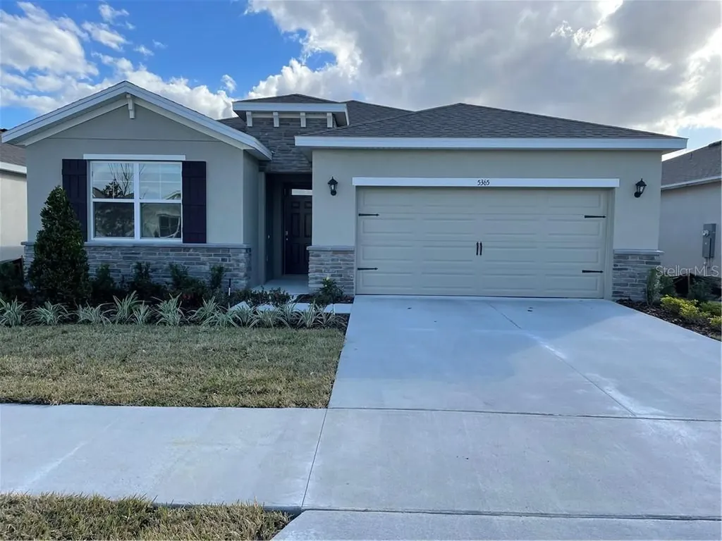5365 Sunshine Drive Wildwood FL 34785