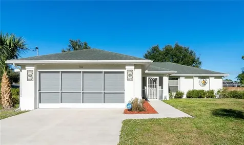 1144 Cathedall Avenue North Port FL 34288