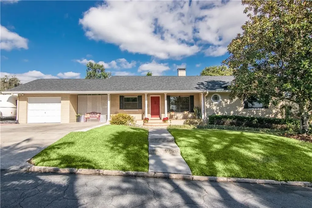 302 Hibriten Way Lakeland FL 33803