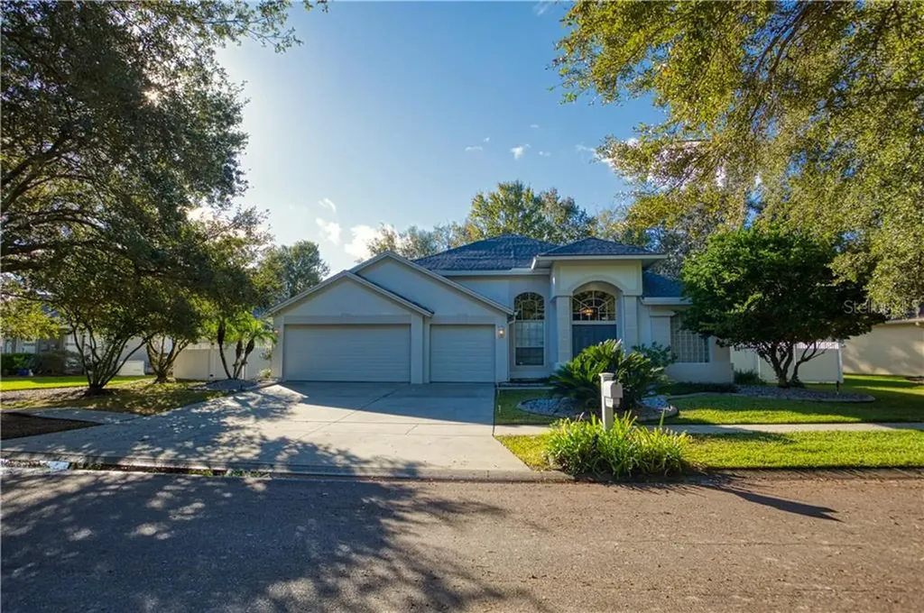 5074 Southampton Circle Tampa FL 33647