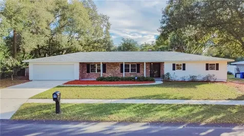 1219 Robinswood Court N Lakeland FL 33813