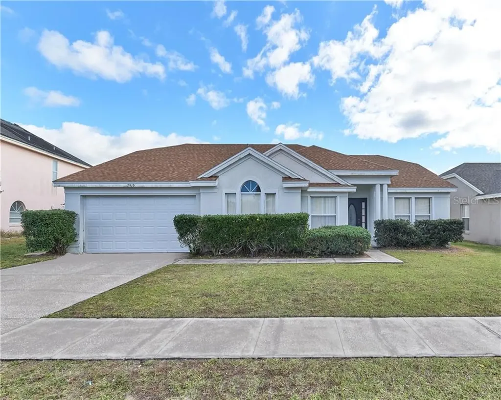 2910 Pembridge Street Kissimmee FL 34747
