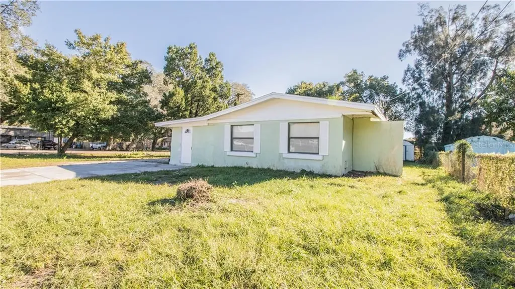 7225 E Cayuga Street Tampa FL 33610