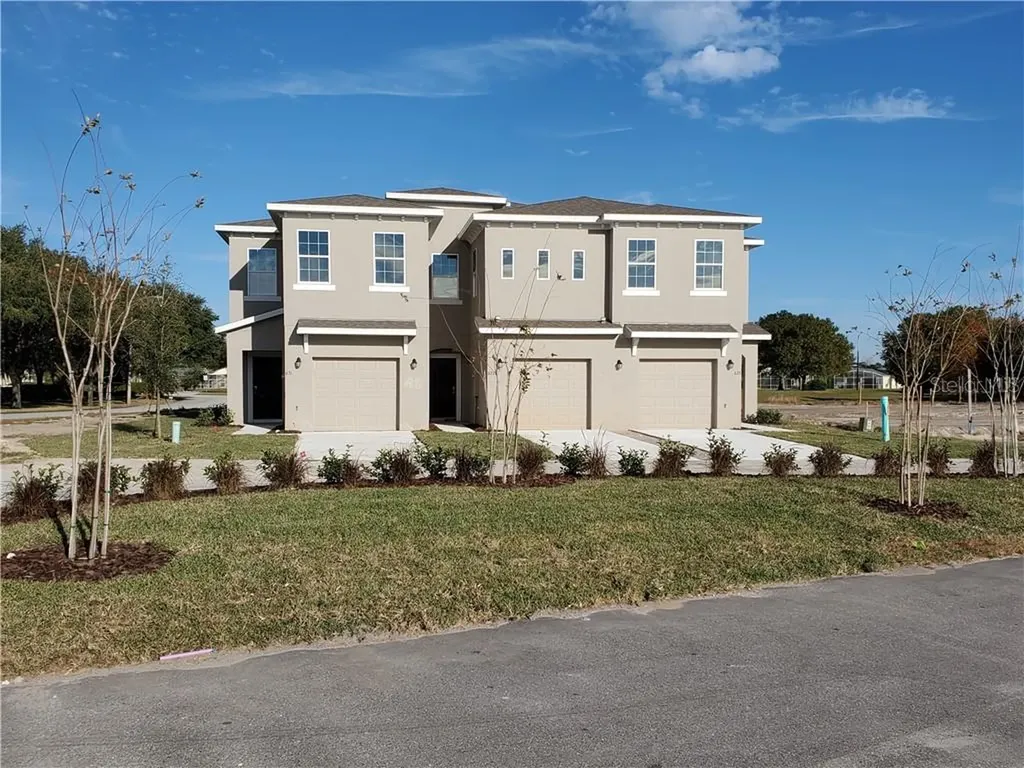 627 Lake Shore Parkway Davenport FL 33896