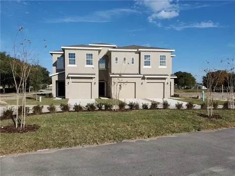 627 Lake Shore Parkway Davenport FL 33896