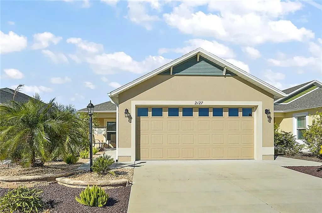 2127 Schulz Way The Villages FL 32163
